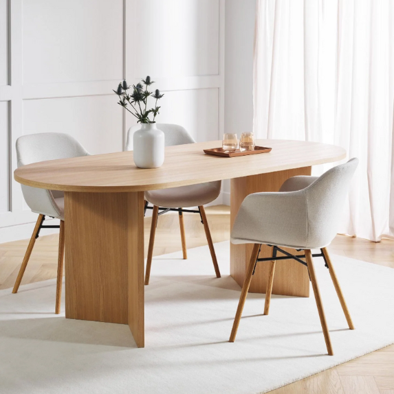  Bàn ăn V-Leg phong cách Bắc Âu Rubies House 