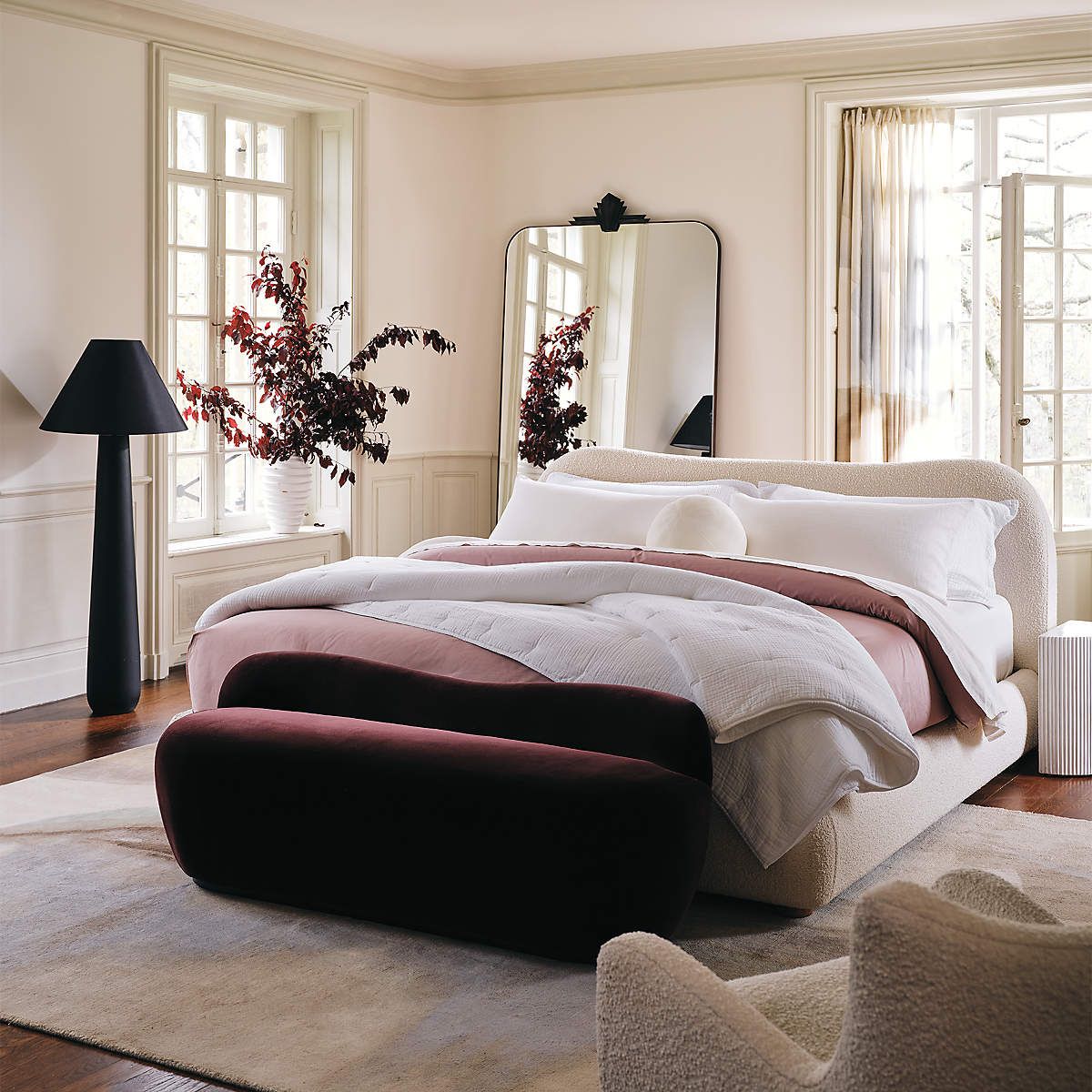  Giường ngủ bọc nệm cao cấp Diana phong cách Bắc Âu Rubies House 