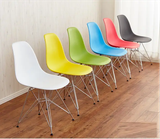  Ghế làm việc chân gỗ 