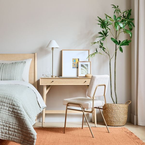 Hình ảnh Bàn làm việc, bàn học Kumari Cao Cấp Rubies Houes