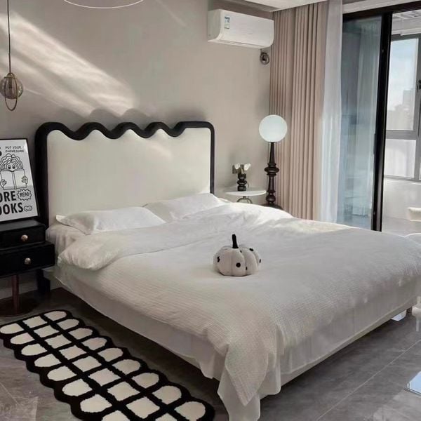 Giường ngủ bọc nệm cao cấp Lora Bed phong cách Bắc Âu Rubies House