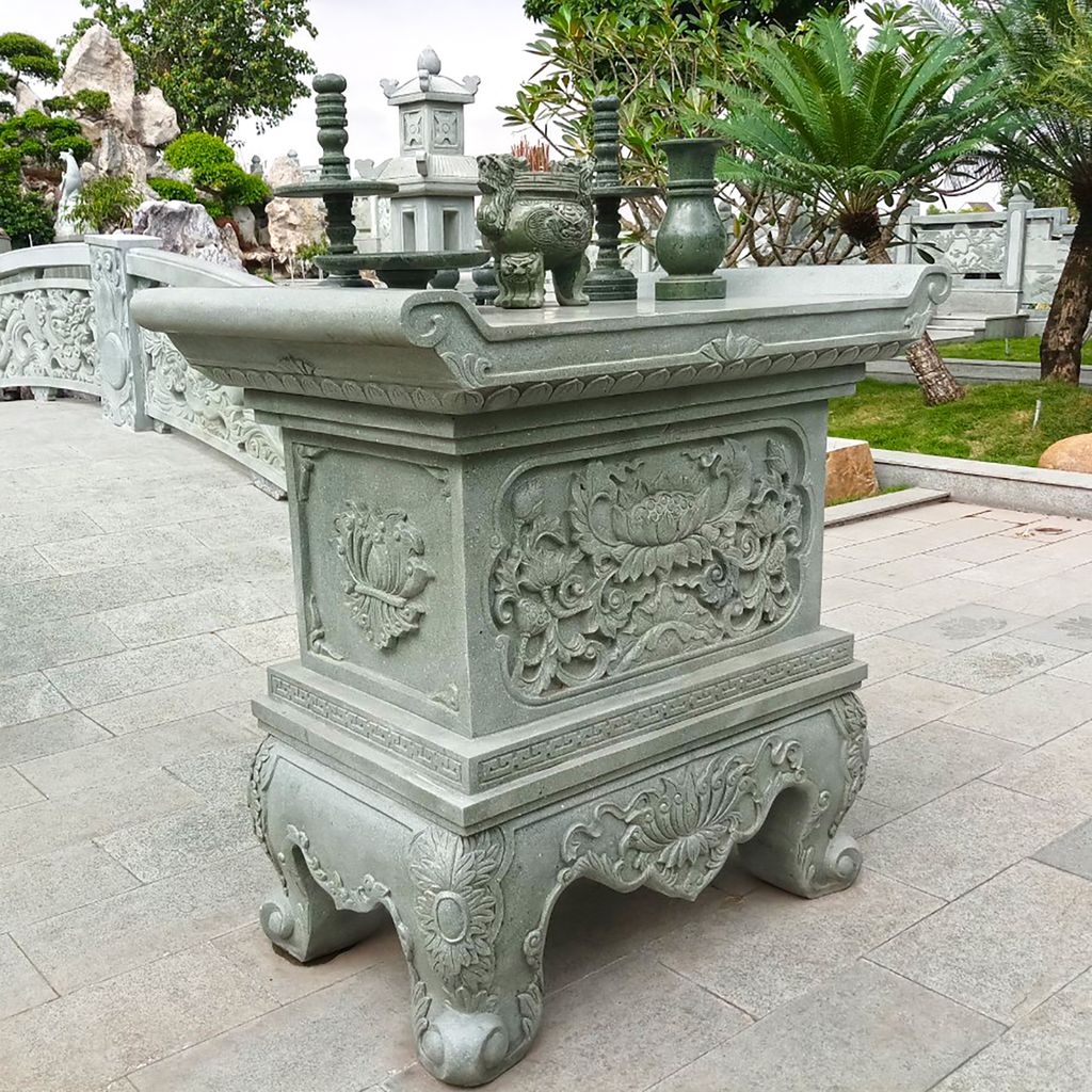 Bàn cúng đá xanh