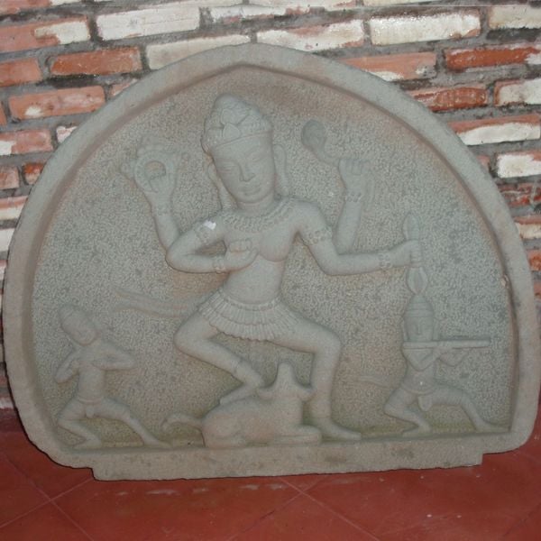 Tượng Durga tháp Po Narga