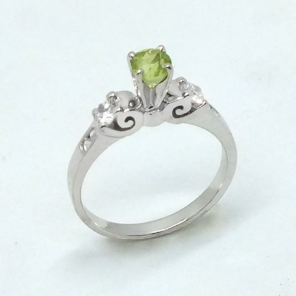 Nhẫn Peridot - PE042