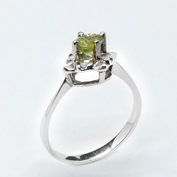 Nhẫn Peridot - PE016