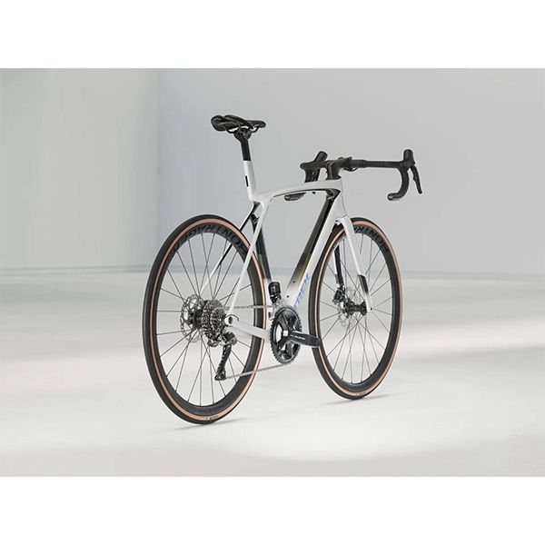  Trek Madone SL 6 Di2 [Gen 8] 