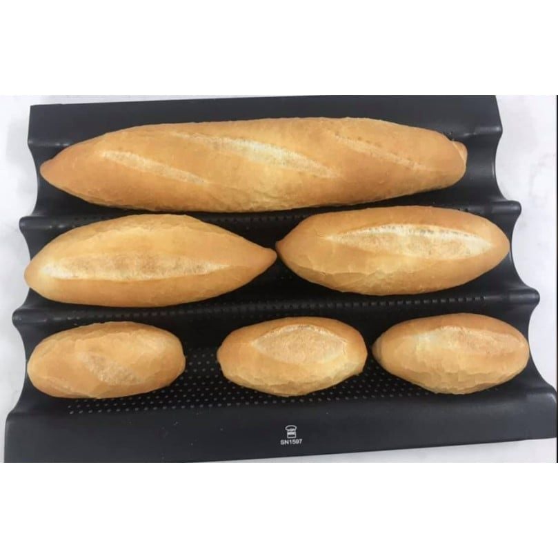  Khay làm bánh mỳ Baguette 3 rãnh chống dính Sanneng SN1597 