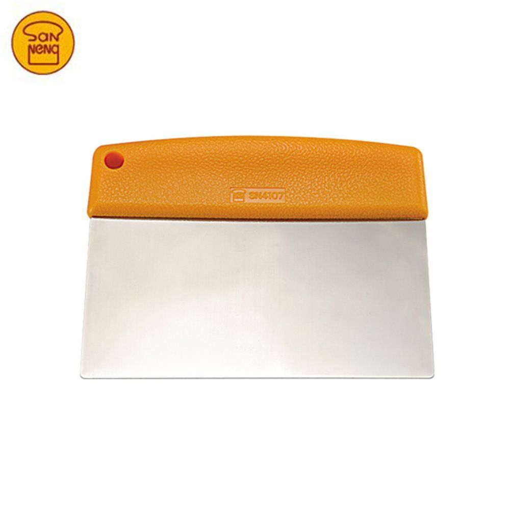  Cúp cắt bột Sanneng cán nhựa SN4107 