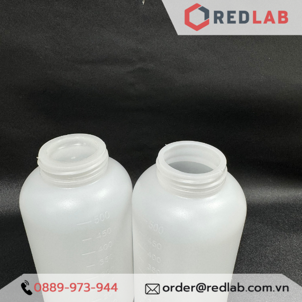 Chai nhựa PP trắng Việt Nam 500ml chia vạch nổi trắng, miệng rộng có nắp vặn và nắp đệm, có VAT