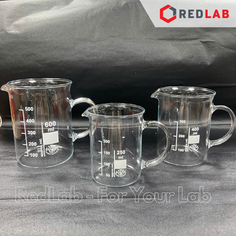 Cốc thuỷ tinh có tay cầm SIMAX 250 400 600 1000 ml, cốc đốt có quai có mỏ, chia vạch trắng, có VAT