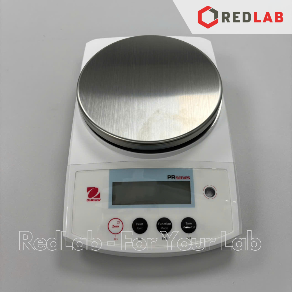 Cân kỹ thuật điện tử 2 số lẻ hiện số 2200g / 0.01g OHAUS PR2202/E chuẩn ngoại, màn hình LCD, có VAT