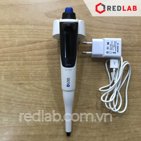 Micropipette điện tử 100-1000µl DLAB dPette (7016201004), màn hình hiển thị số điện tử, có VAT