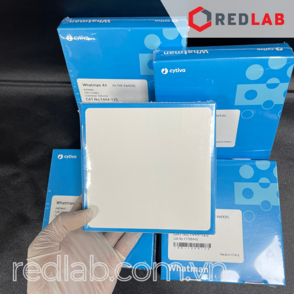 Giấy lọc định lượng 44, chậm 3µm, đường kính 125mm hãng WHATMANN (Cytiva) Cat No 1444-125 (hộp 100 tờ)