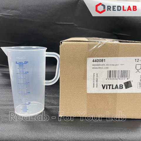 Cốc nhựa PP có quai, vạch nổi xanh VITLAB 50 100 250 500 ml 1 2 3 5 L, có VAT