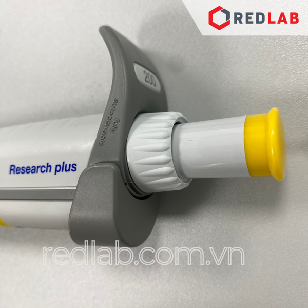 Micropipet đơn kênh Research Plus EPPENDORF điều chỉnh thể tích, hấp autoclave 121°C, 20 phút toàn bộ, có VAT