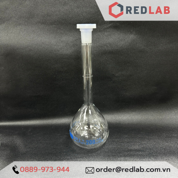 Bình định mức trắng BIOHALL 1 2 5 10 20 25 50 100 200 250 500 ml 1L 2L 5L 10L, class A, nút nhựa, vạch sơn xanh, có VAT