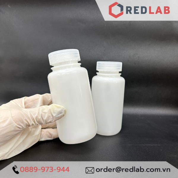  Chai nhựa HDPE nắp vặn, miệng rộng ONELAB chịu được nhiệt độ thấp -30°C đến 70°C, chịu hoá chất tốt 