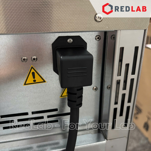 Tủ sấy UF110Memmert – Đức (Dung tích 108 lít |Nhiệt độ 300 °C)