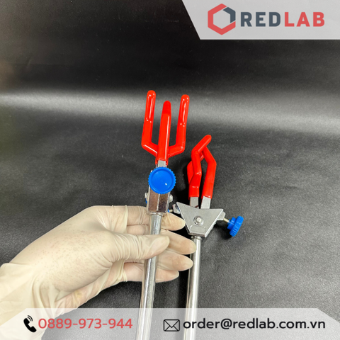 Kẹp bình cầu 3 càng Genlab, khẩu độ 70mm, dùng cho các thí nghiệm hoá học-Redlab