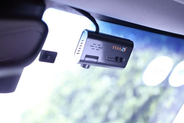 Camera Hành Trình TAS10 Giám Sát Từ Xa 
