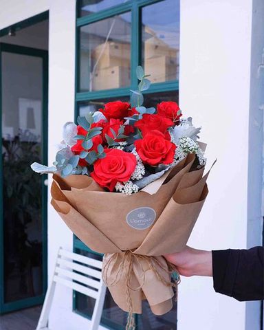  Hoa bó 10 bông hồng đỏ tân nương mix baby 