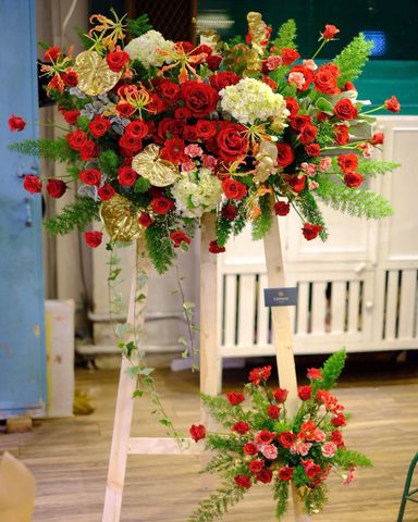  Kệ hoa chúc mừng 007 