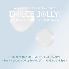 Priming with A HYDRATING FLUID khoáng dưỡng ẩm tức thì VALMONT