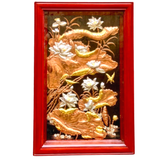  Tranh Hoa sen kích thước 51x78cm dát vàng bạc 10K nền đen khung gỗ sồi 