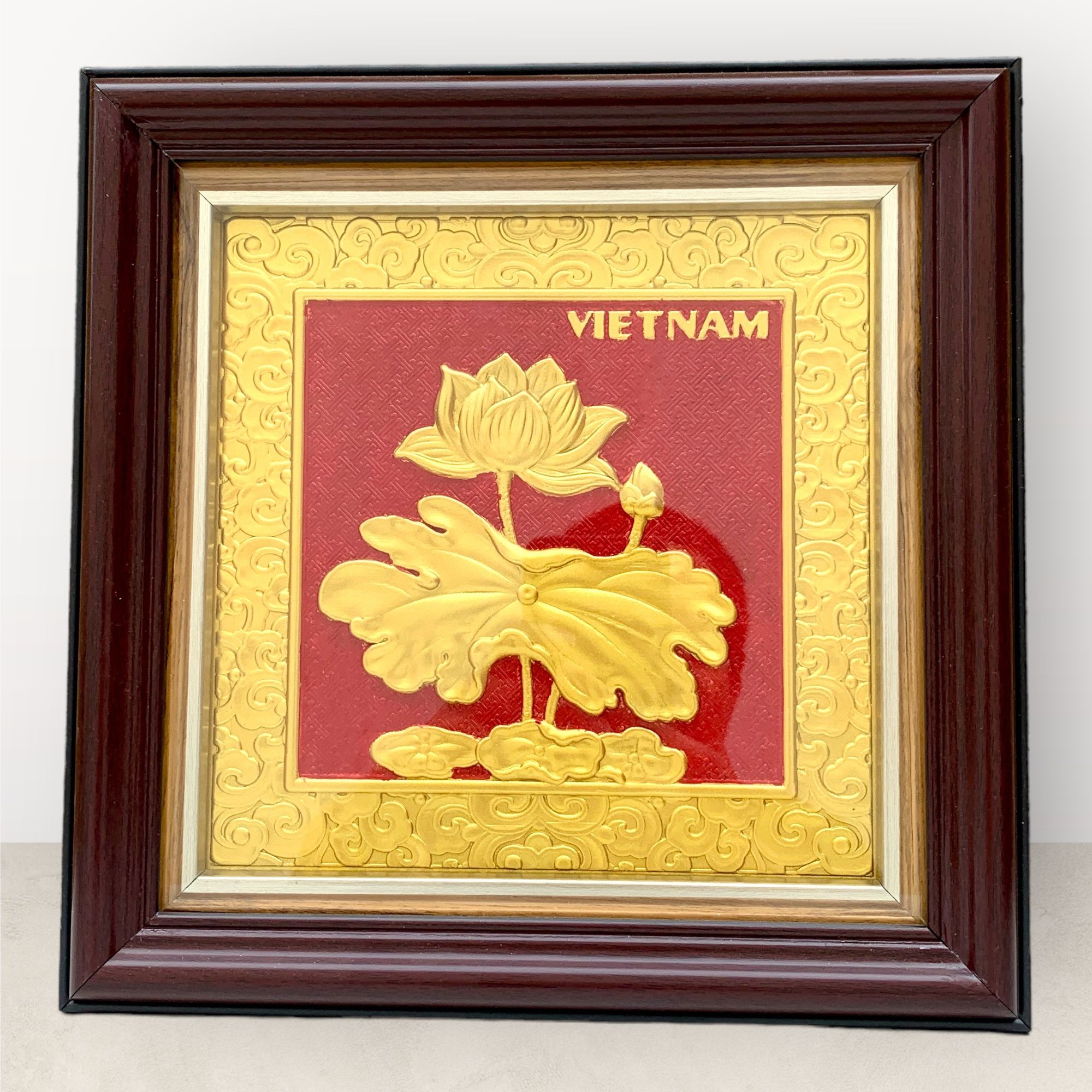  Tranh để bàn hoa sen đồng vàng dát vàng 26x26cm 