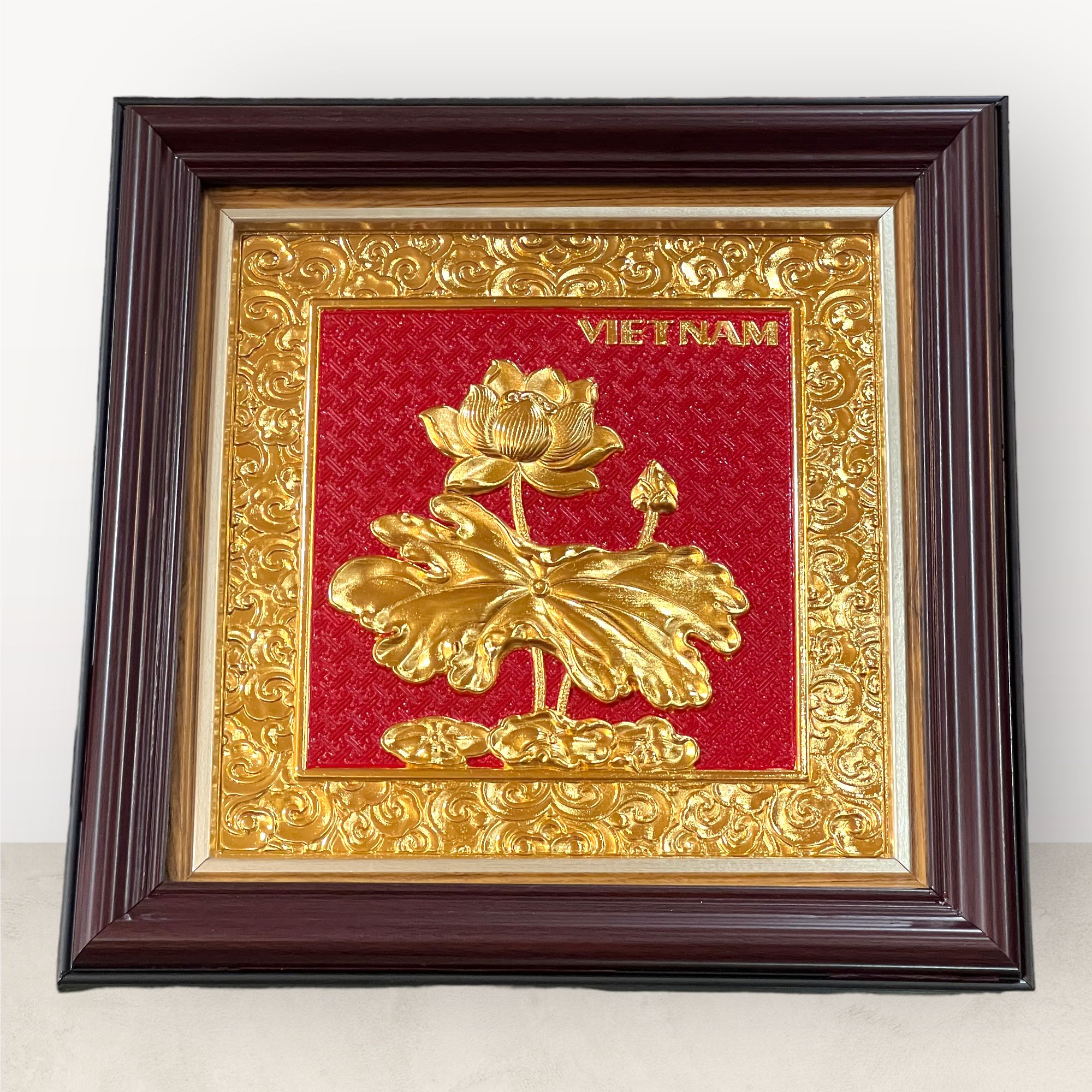  Tranh để bàn hoa sen đồng vàng mạ vàng 24K 26x26cm mẫu 1 