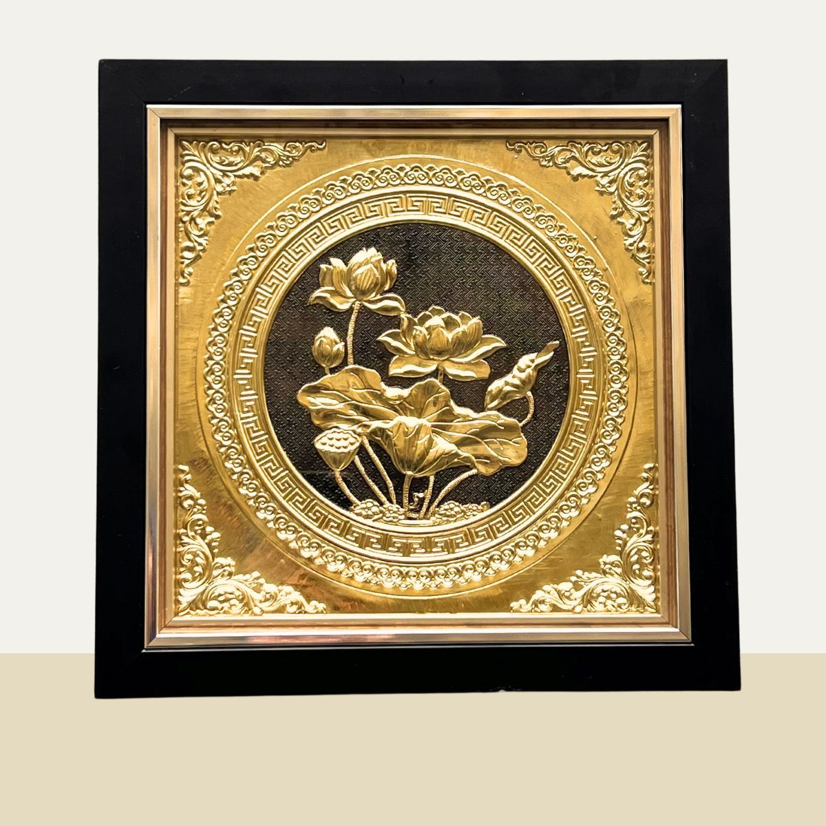  Tranh hoa sen đồng vàng 38x38cm mẫu 1 