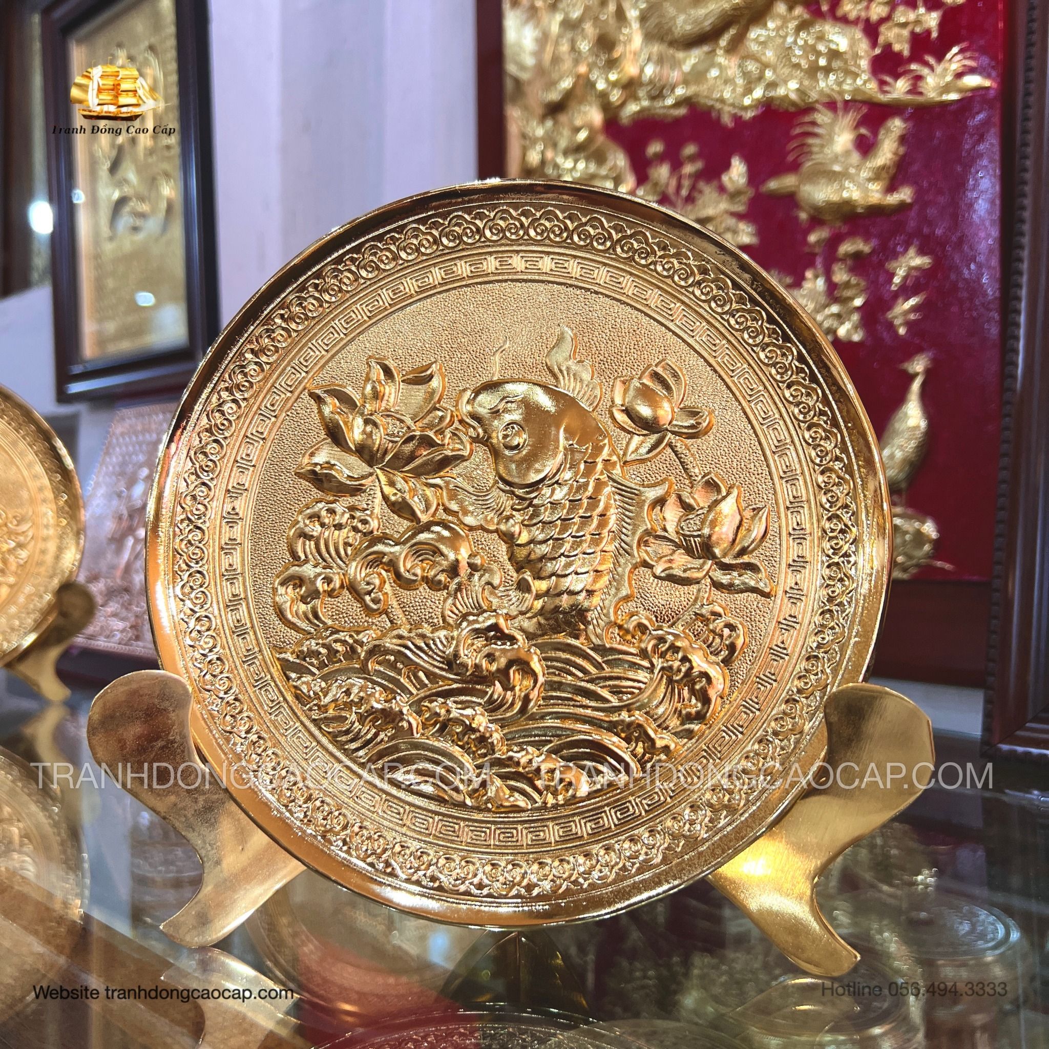  Tranh Đĩa Cá Chép Hoa Sen Để Bàn Mạ Vàng 24k ( đường kính 19cm ) 