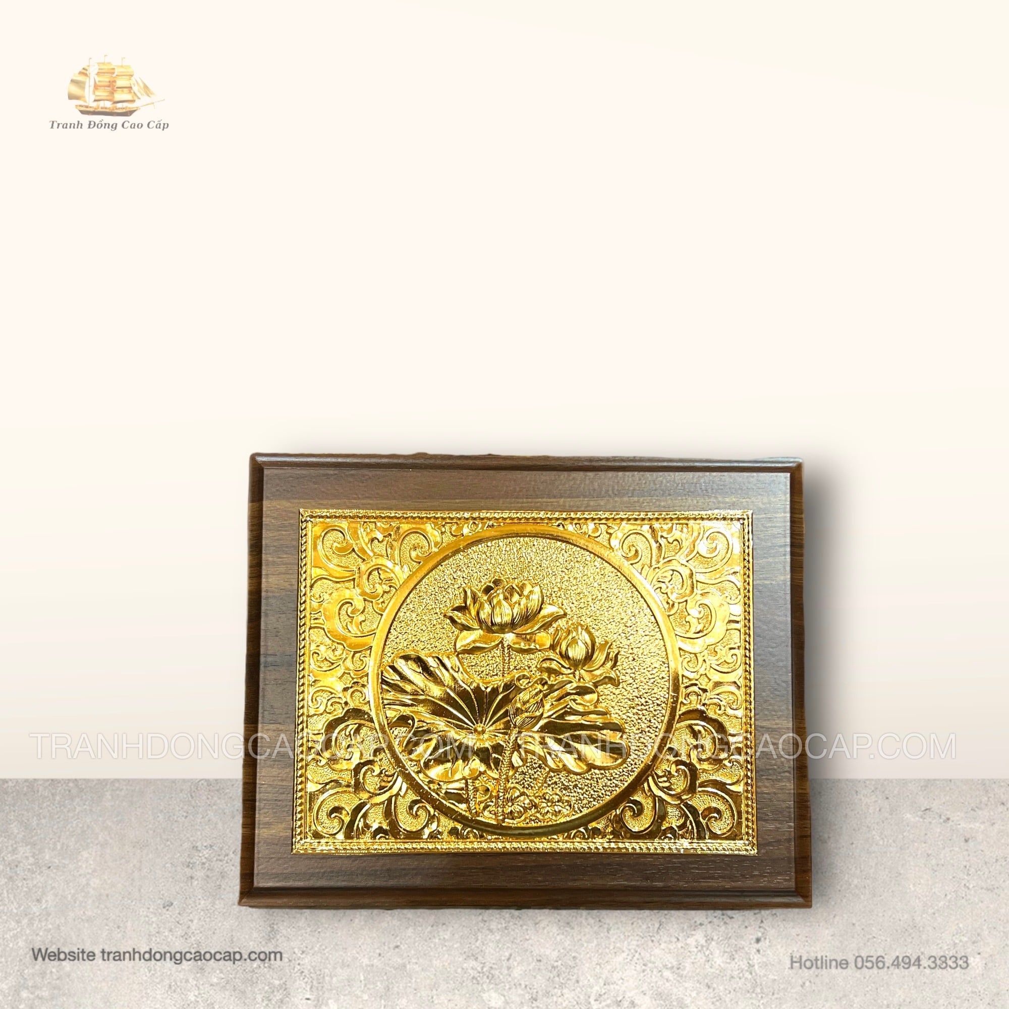  Tranh Hoa Sen Để Bàn Mạ Vàng 24k ( kích thước 20cm x 25cm ) 
