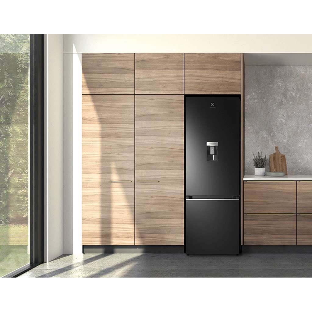 Tủ lạnh Electrolux Inverter 335L EBB3762K-H