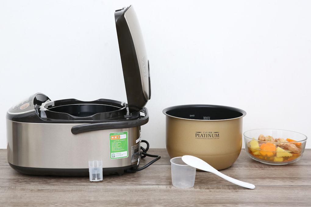 Nồi cơm điện cao tần Zojirushi 1.8 lít ZONC-NP-HRQ18-XT