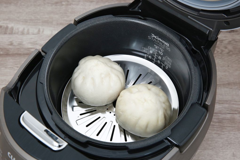 Nồi cơm điện cao tần Cuckoo 1.8 lít CRP- CHSS1009FN