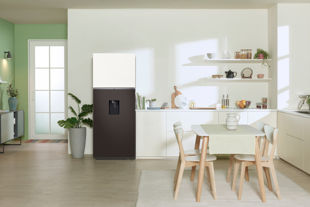 Tủ lạnh Samsung Inverter 406 lít Bespoke RT42CB6784C3SV