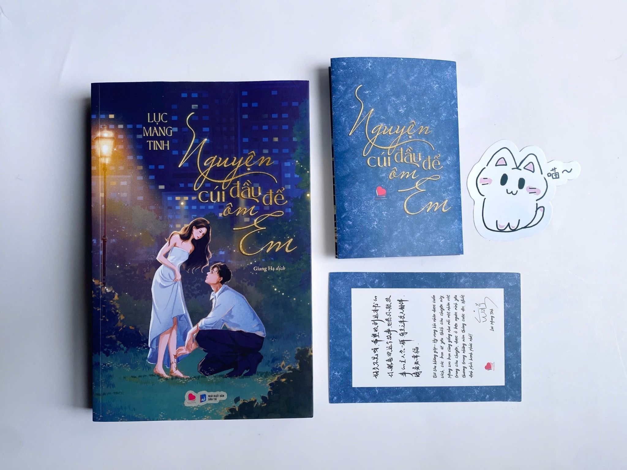  Sách - Nguyện cúi đầu để ôm em 