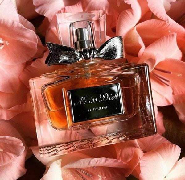8 loại nước hoa nữ Miss Dior mùi hương quyễn rũ nhất 