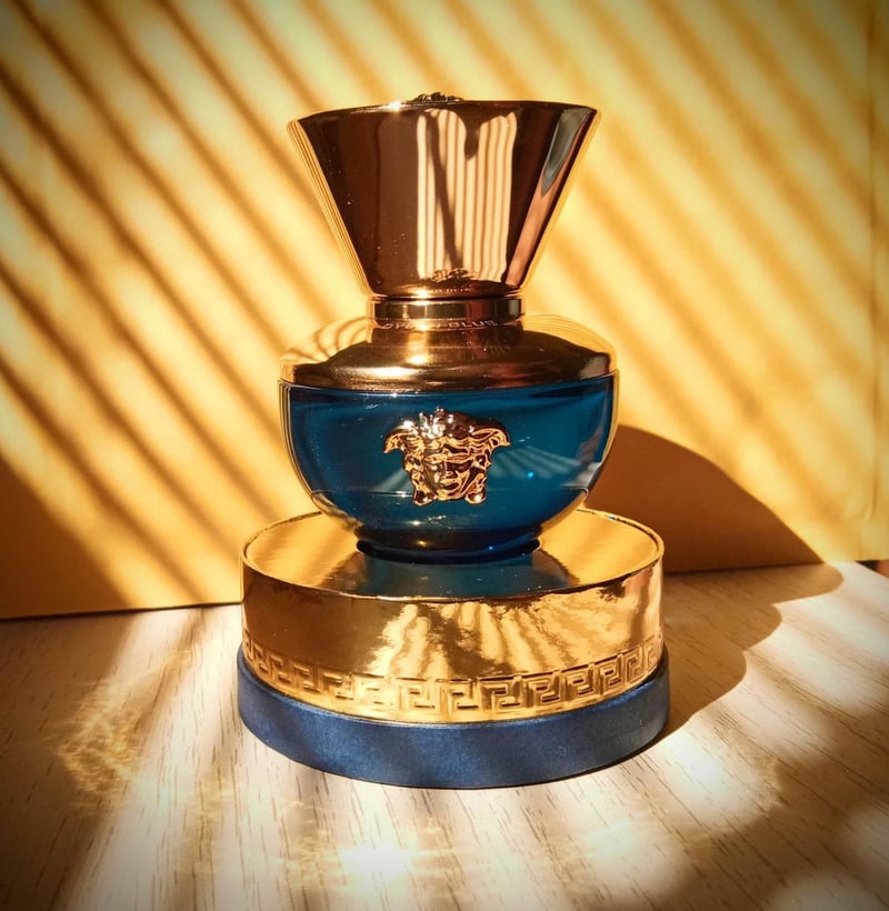 Nước hoa nữ Versace Dylan Blue Pour Femme Eau de Parfum chính hãng