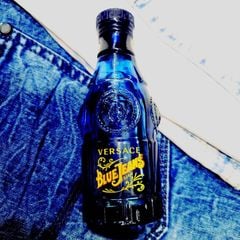 Versace Versus Blue Jeans