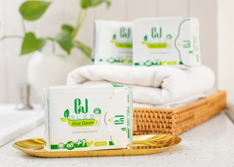 Băng vệ sinh Glee 8 miếng ban ngày không cánh - bạc hà