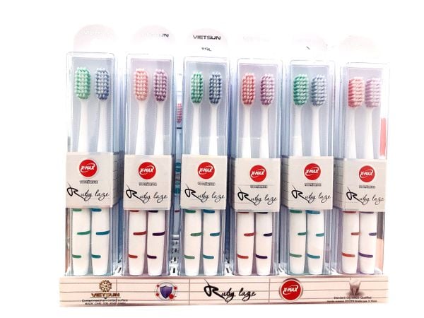 Bàn chải Ruby Lage