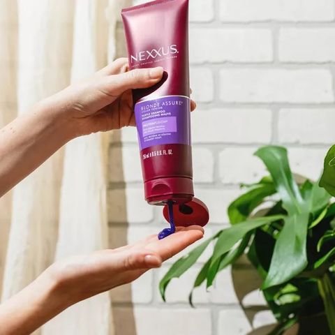 [Mỹ] Dầu gội tím cân bằng màu cho tóc tẩy trắng, bạch kim hoặc bạc Nexxus Blonde Assure Purple 251 mL