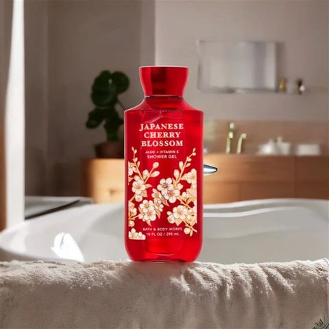 Bath & Body Works - Gel tắm Japanese Cherry Blossom 295mL - Mỹ
