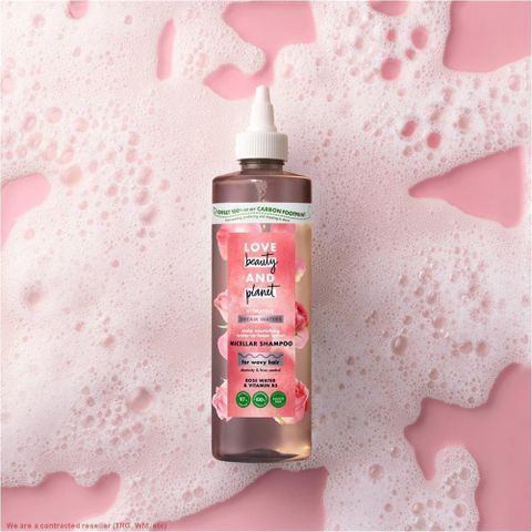 Dầu gội cho tóc xoăn, khô, dợn sóng Love Beauty and Planet Hydrating Dream Waters Micellar 266 mL [Mỹ]