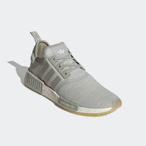 Size 39.5; 40, Giày thể thao Nam, Nữ Adidas NMD R1 [Auth]