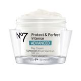 No7 - Kem & Serum dưỡng da - Protect & Perfect