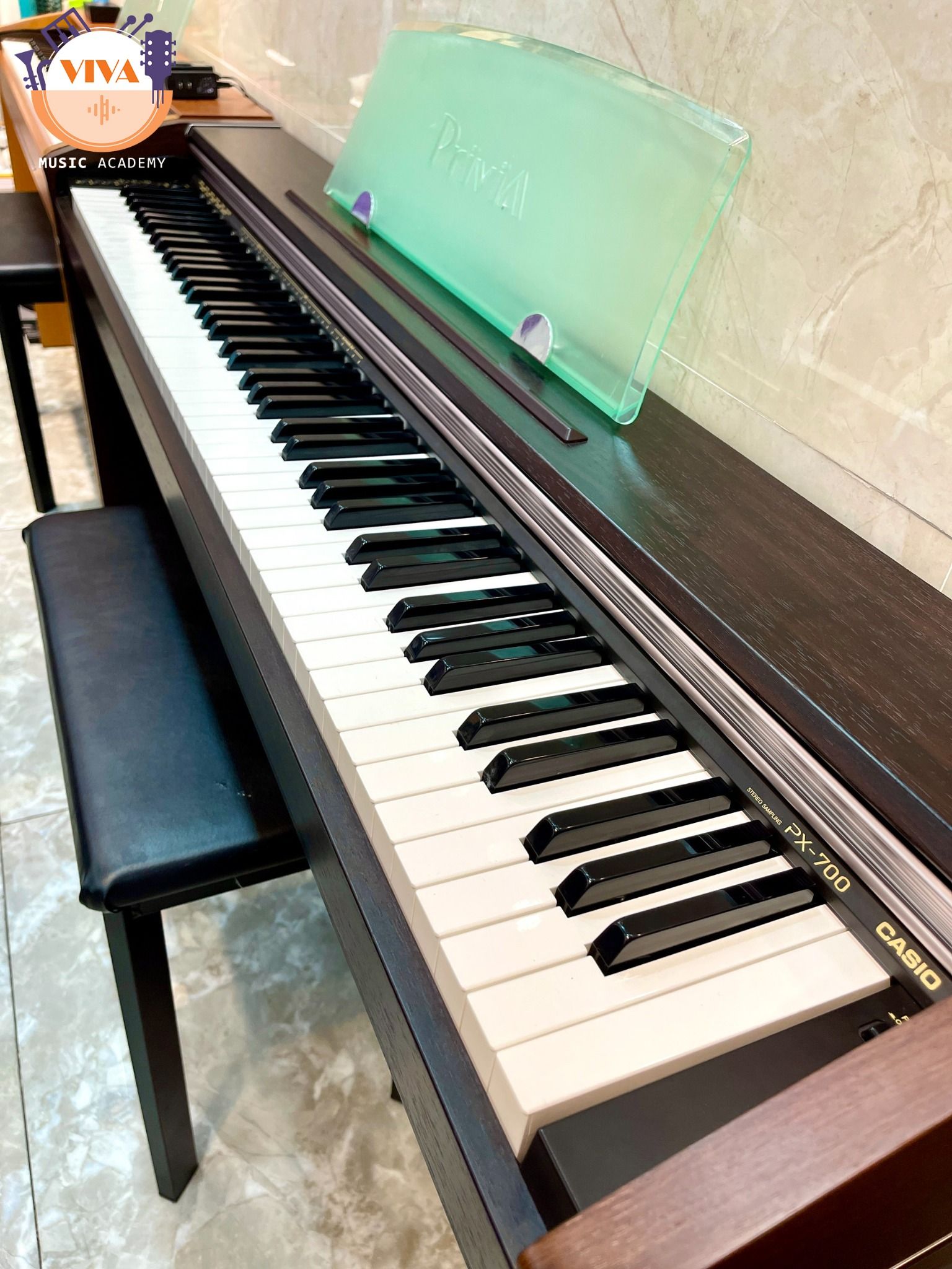 Piano i n Casio PX 700 vivamusicacademy