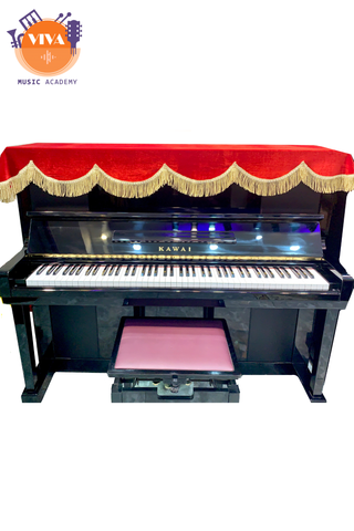 Piano cơ Kawai K20